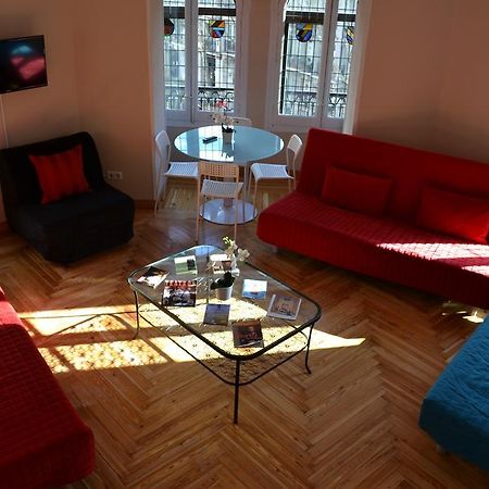 Rooms Arguelles 58 Madrid Exterior photo